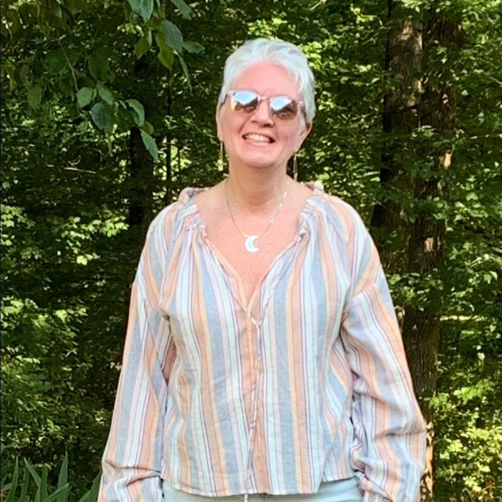 Meet your Posher, Lori